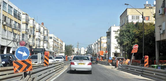 רחוב אבן גבירול / צלם: תמר מצפי